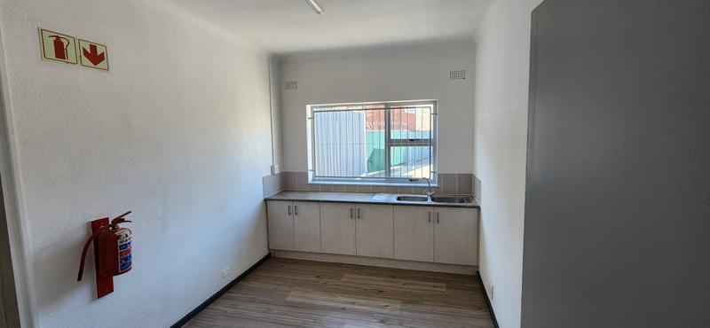 To Let commercial Property for Rent in Beaconvale Western Cape